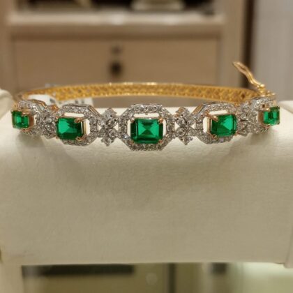 Emerald daimond style bresalet