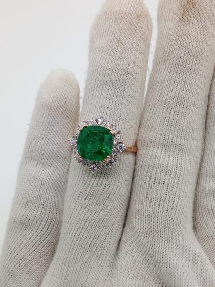 Emerald ring